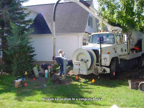 Vacuum excavation in a congested area